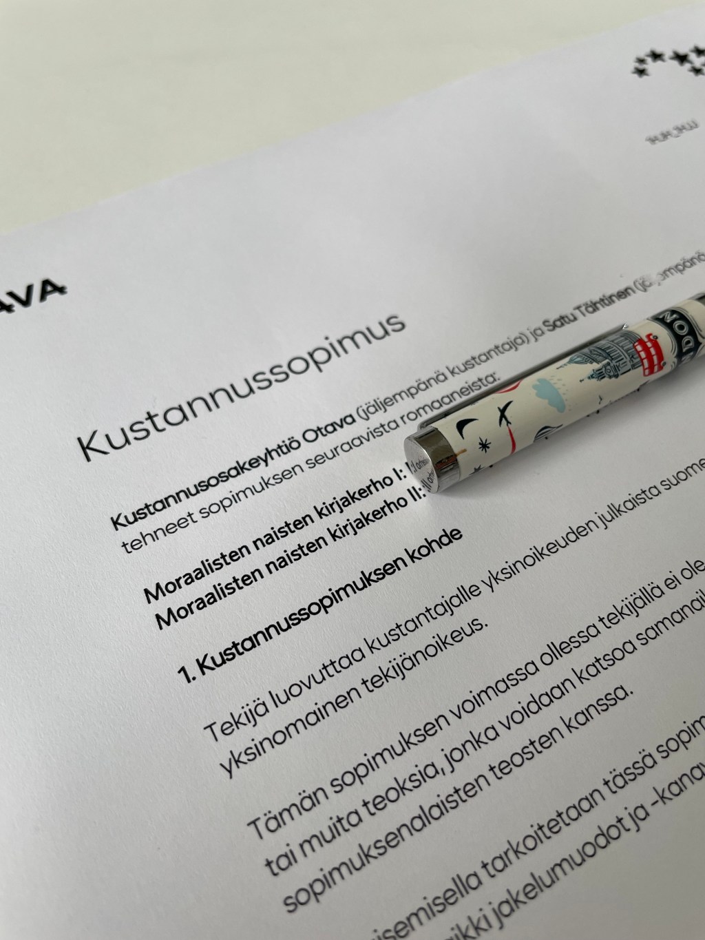 Tulossa: historiallinen viihdekirjasarja