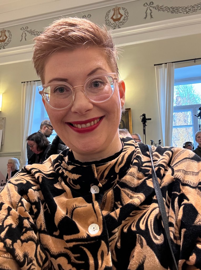 Satu Oulun kirjamessuilla